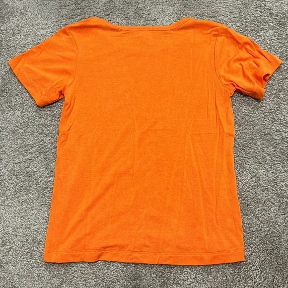 Kate Quinn Orange Tee - Picture 4 of 5